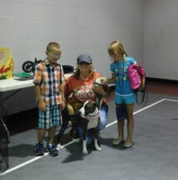 Dog Safety presentation with children at the Ross Community Center